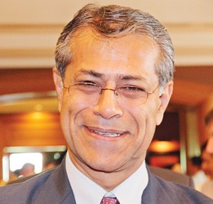 Ông Sanjay Kalra